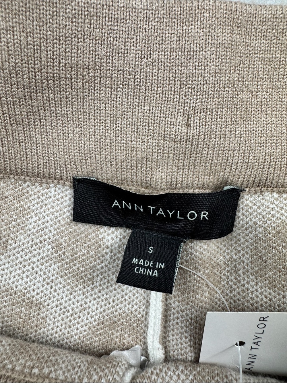 Ann Taylor Womens Small Sweater Knit Leopard Joggers Pants Drawstring Cuff Ankle - Picture 5 of 14